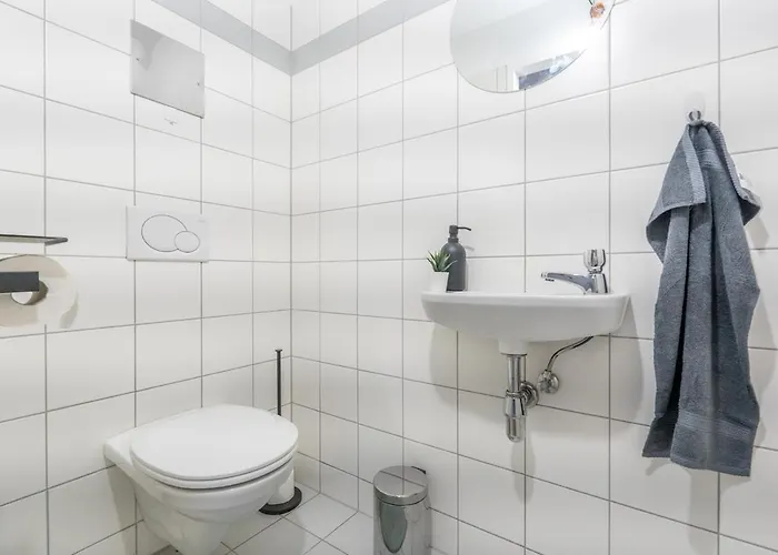 Apartment Dachgeschoss Im Altbaustil *